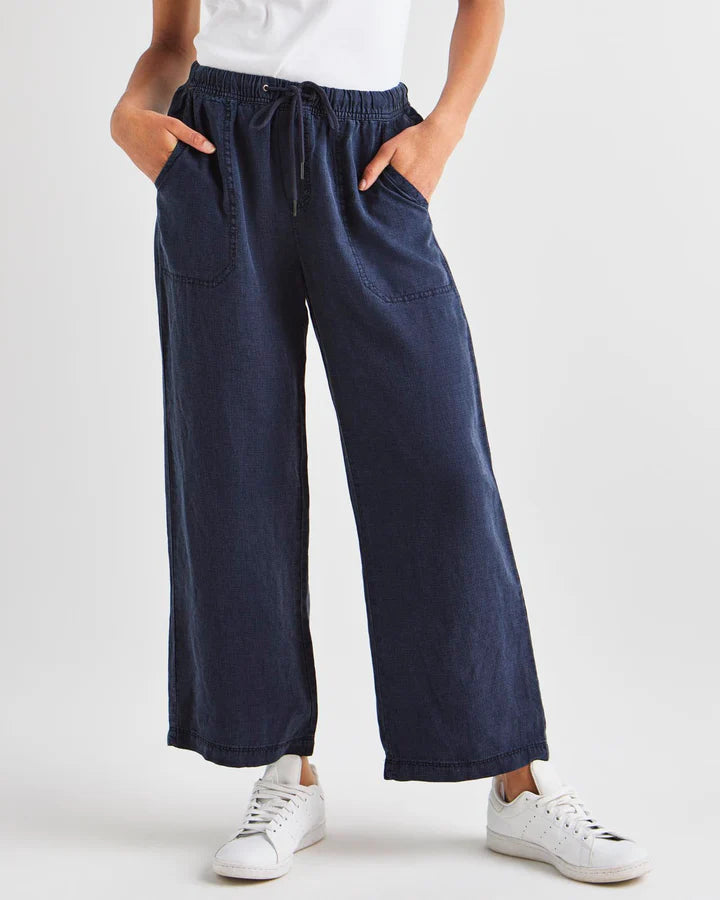 Angie Crop Wide Leg Pant in Navy