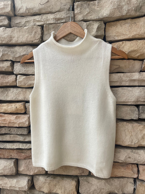 Sleeveless Turtleneck Shell Tank