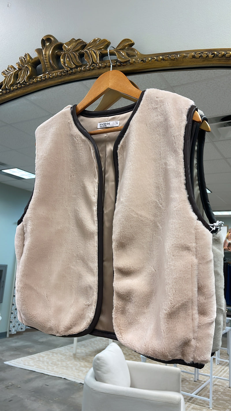 Faux Fur Vest - Taupe