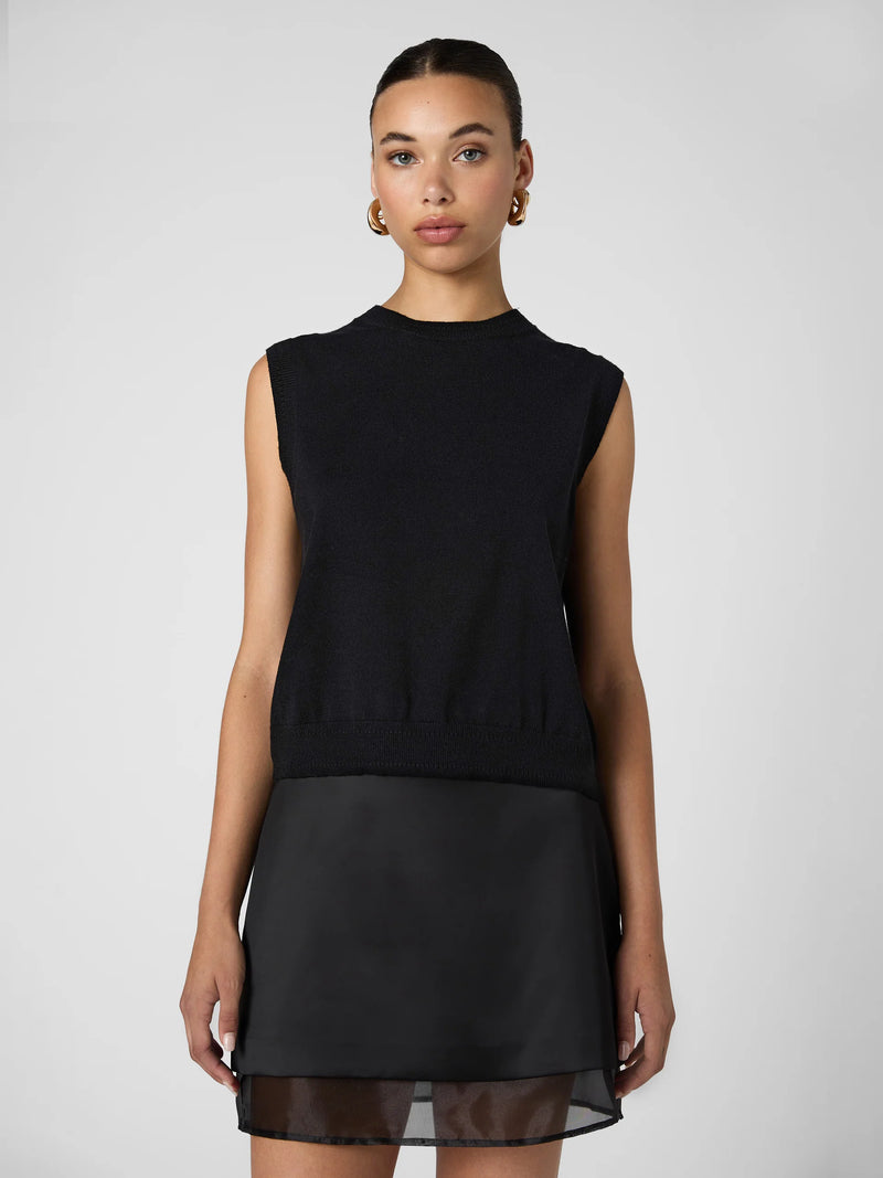 Cosysoft Sleeveless Vest - Black