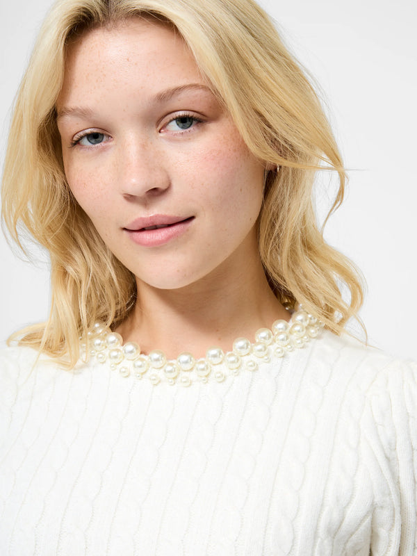 Pearl Neck Short Sleeve Sweater