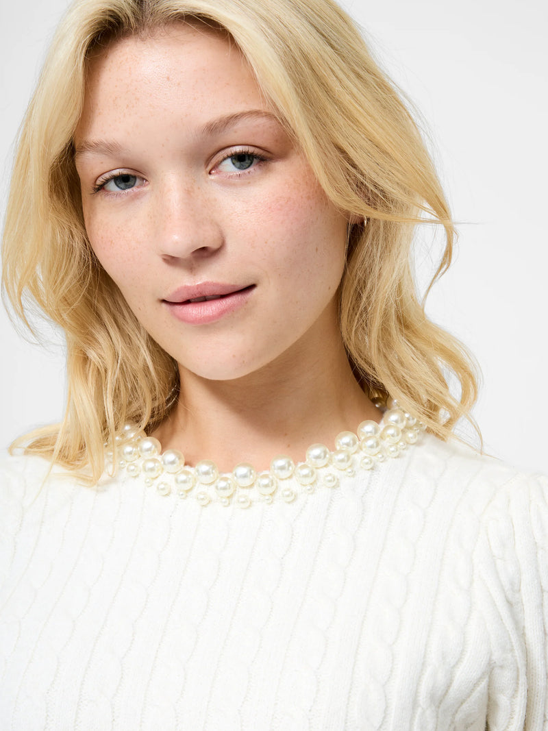 Pearl Neck Short Sleeve Sweater