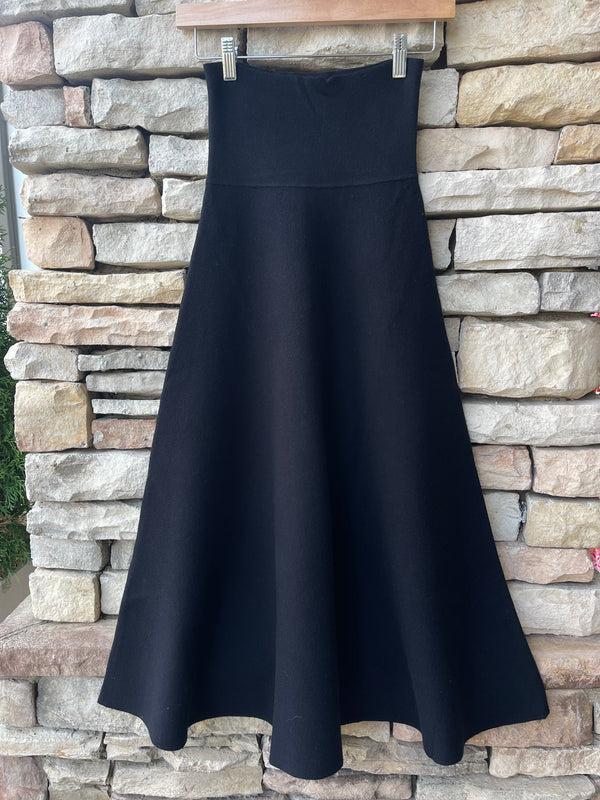 Cashmere Flare Midi Skirt - Black