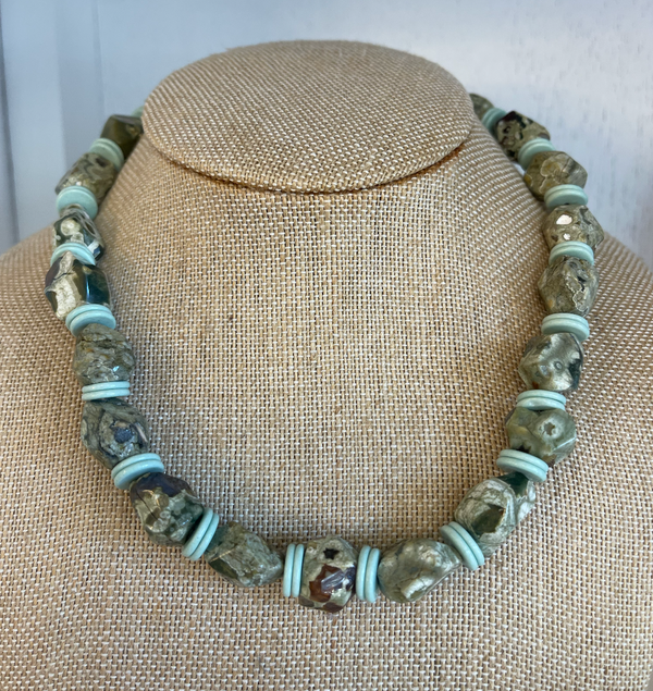 Natural Stone Mint Necklace