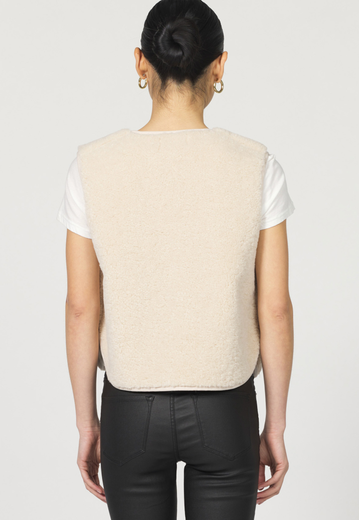 Adelaide Vest